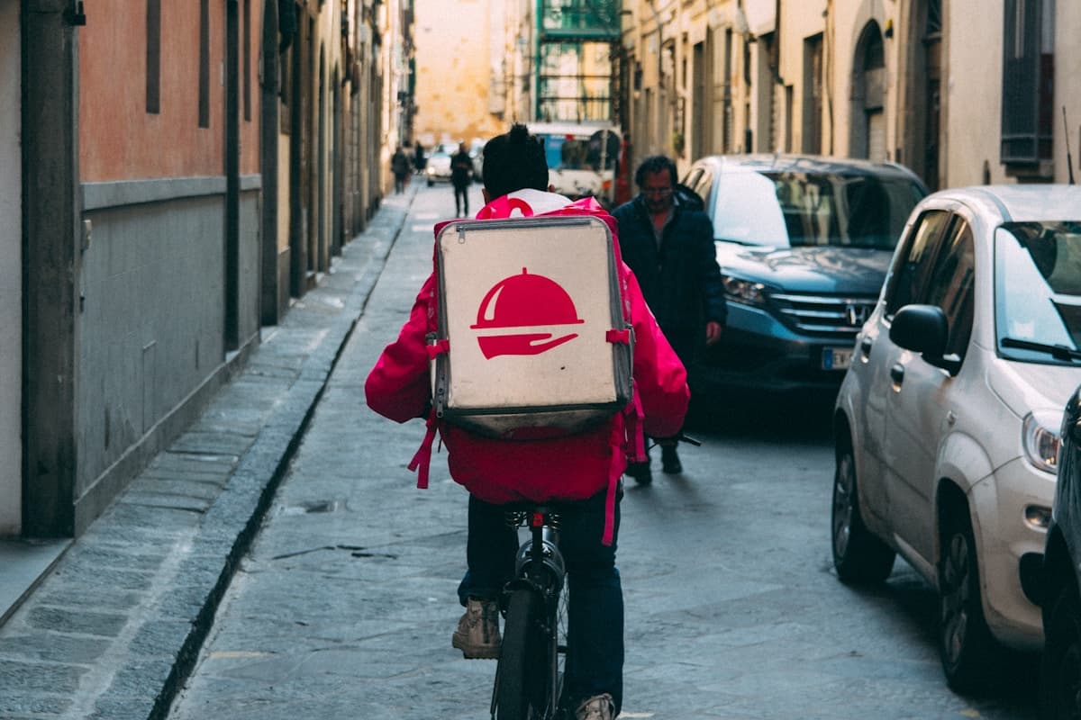 Tracking de pedidos en tiempo real: cómo funciona y por qué lo necesitás